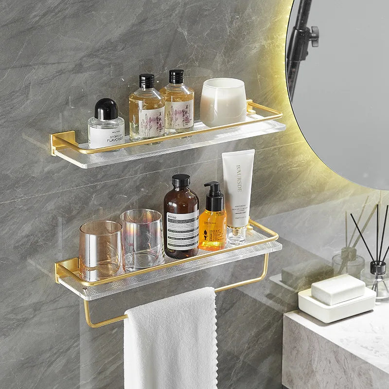 étagères salle bain transparentes dorées modernes élégantes clips murale cosmétiques verres savon distributeur
