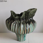 vase moderne porcelaine céramique vert rouge blanc rayures texture rugueuse wabi sabi décoration table