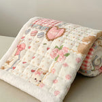 couverture patchwork douce ours coeurs rose beige blanc vintage enfantine tapis sieste pliable
