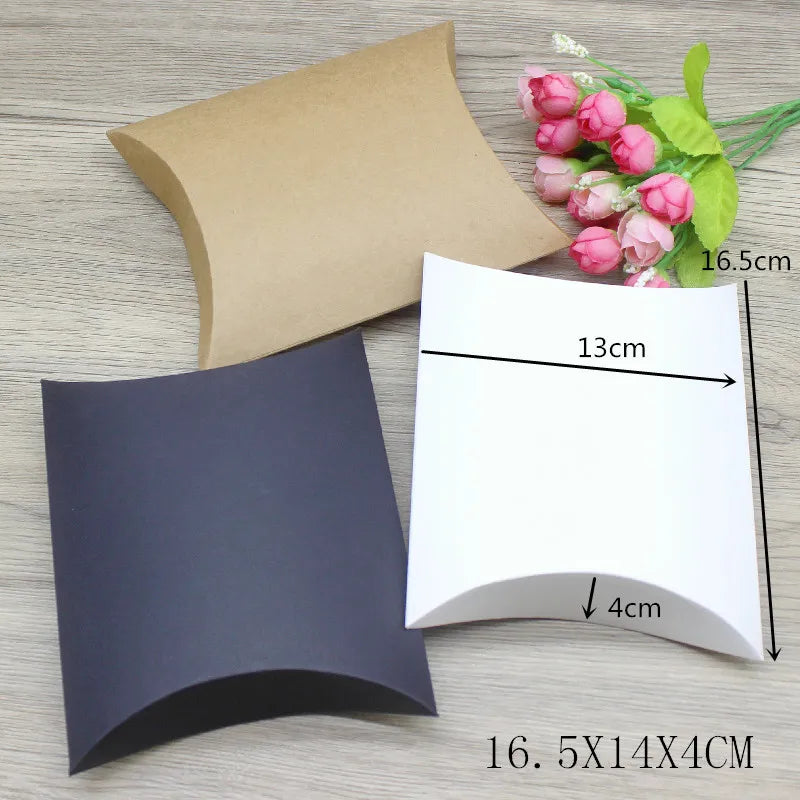 boîtes dragées marron clair gris foncé blanc uni opaques arrondies grandes petites