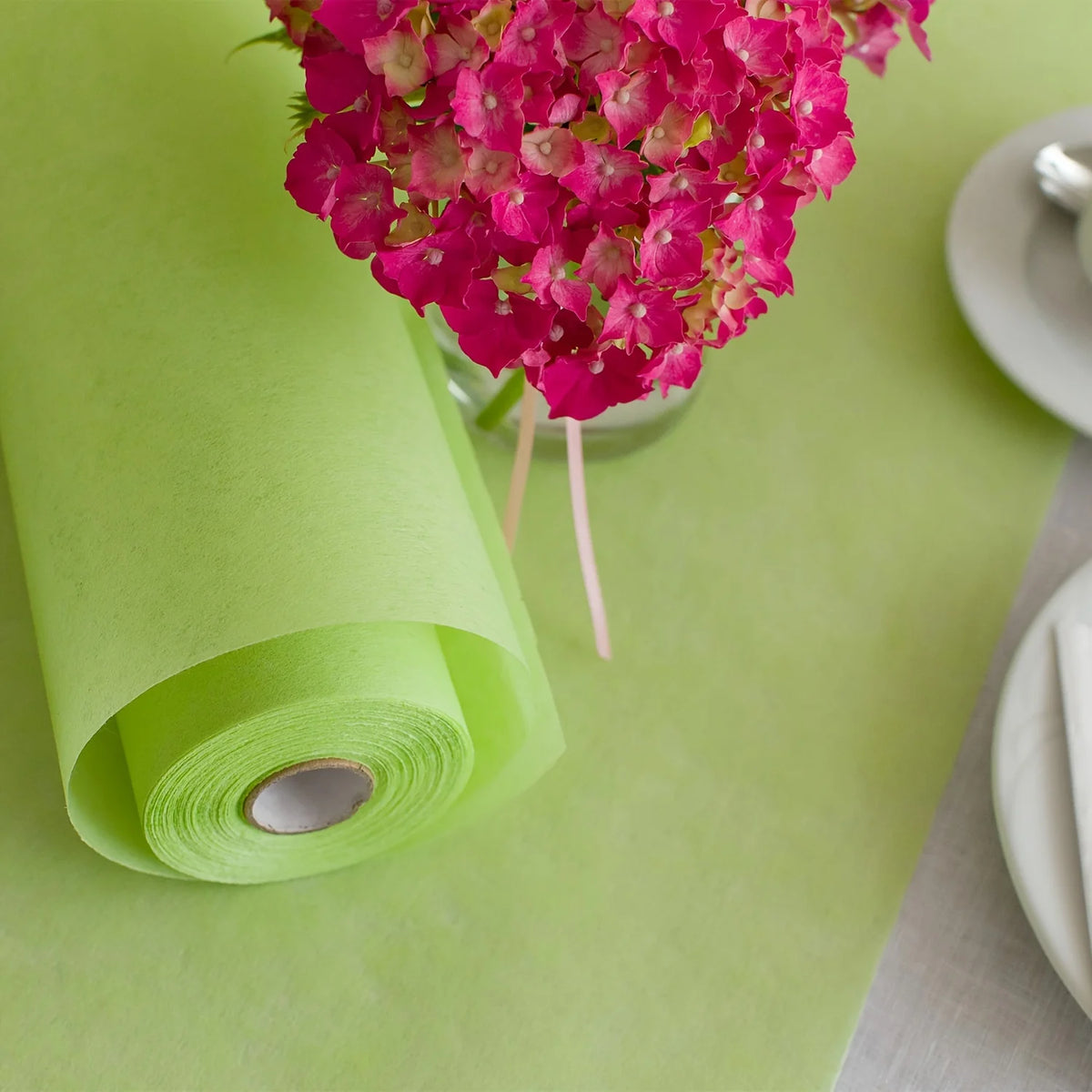 nappe table festive polyester bleu vert jaune violet rouge rose texturée événementiel mariageDecoration