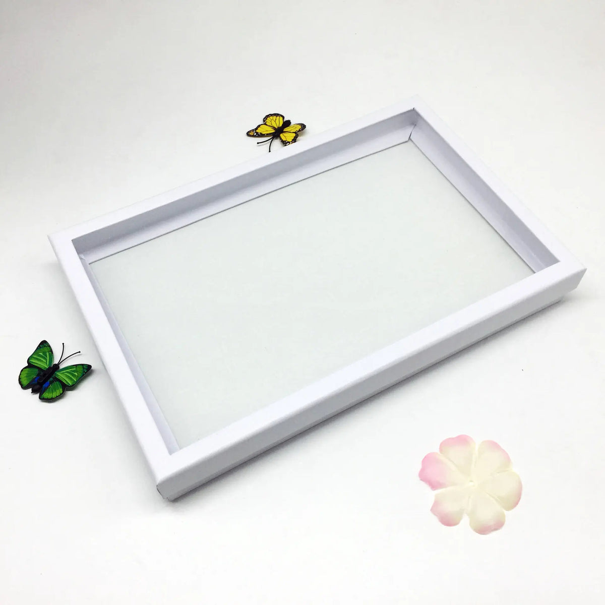 boîte rangement bijoux bague or diamant classique blanc noir rechargeable papier plastique moderne