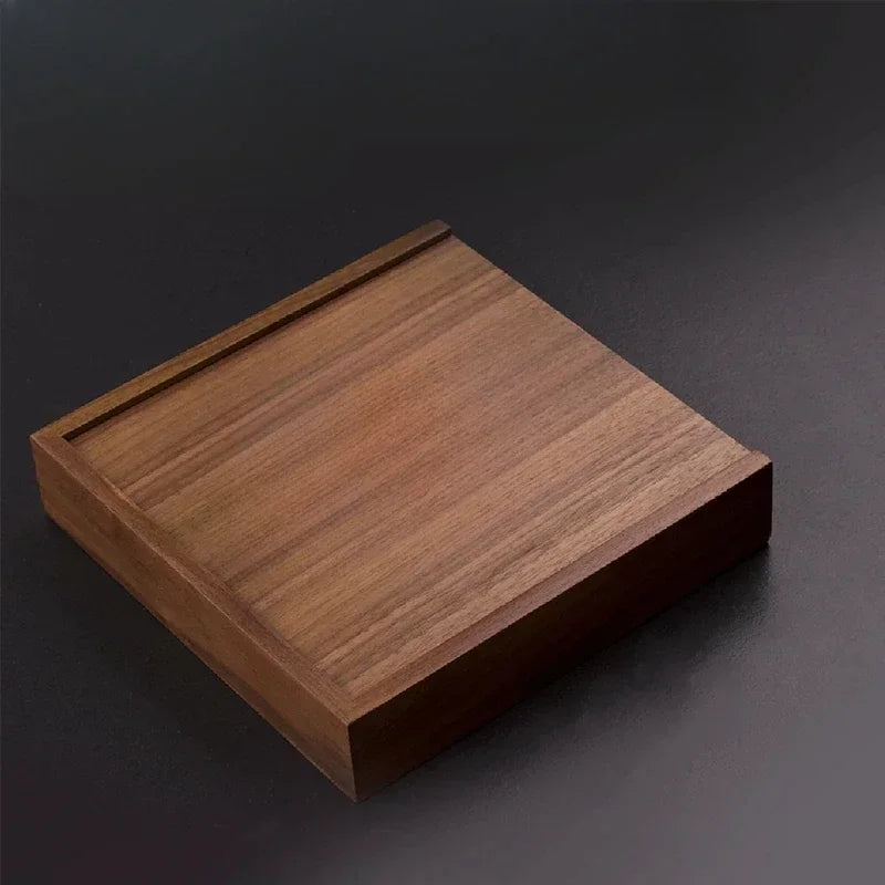 boîte bijoux bois réutilisable coulissante noyer grain naturel classique chaînes fleurs séchées durable écologique