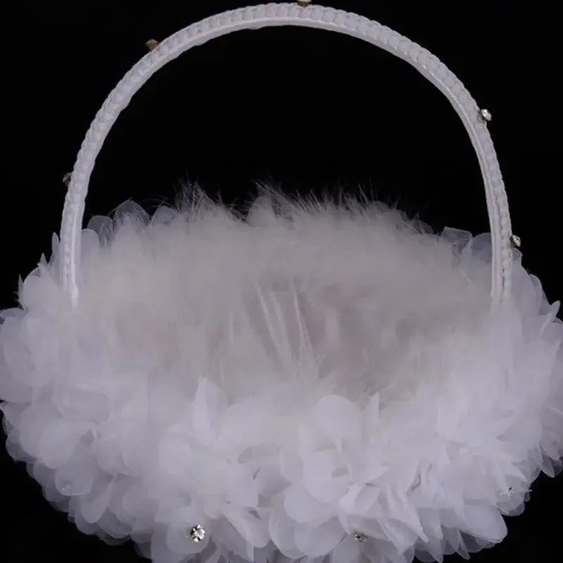 panier blanc mariage fleurs tissu plumes rubans strass occasion anniversaire valentin fiancailles