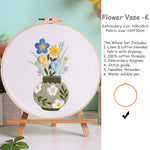 kit broderie fleurs vases multicolore traditionnel anneaux bois guide couture aiguilles fil coton