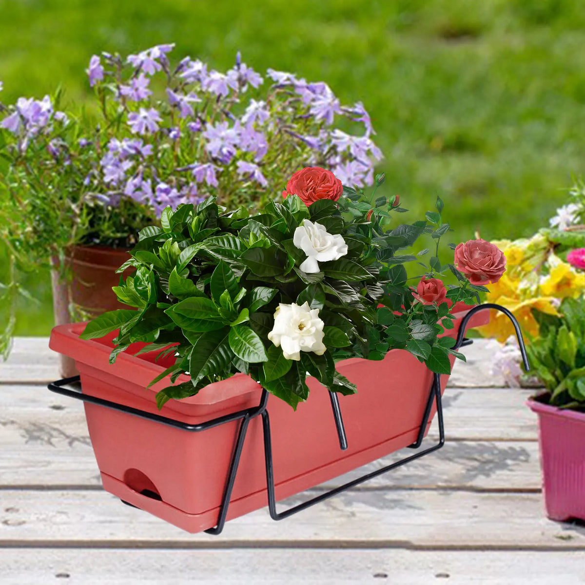 jardinière bac fleurs verte moderne clips métalliques rouille noire rechargeable extérieure balcon