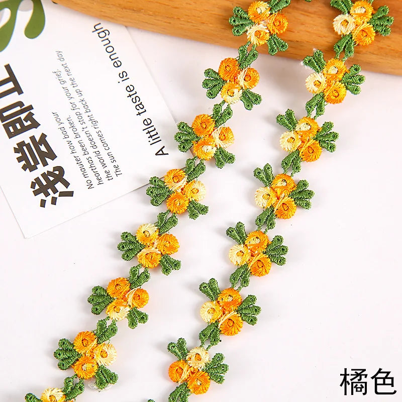 ruban decoratif brode fleurs feuilles 2cm largeur vert rose bleu orange mariage decoration ecologique