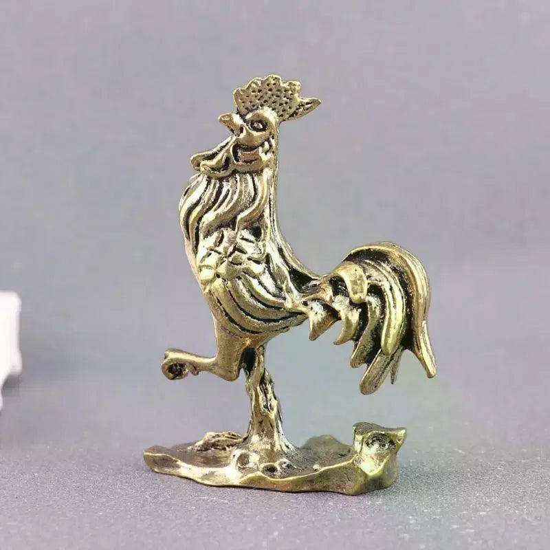 statue coq doré bronze texturé détails sculptés traditionnel artistique dimensions 4cm 6.5cm