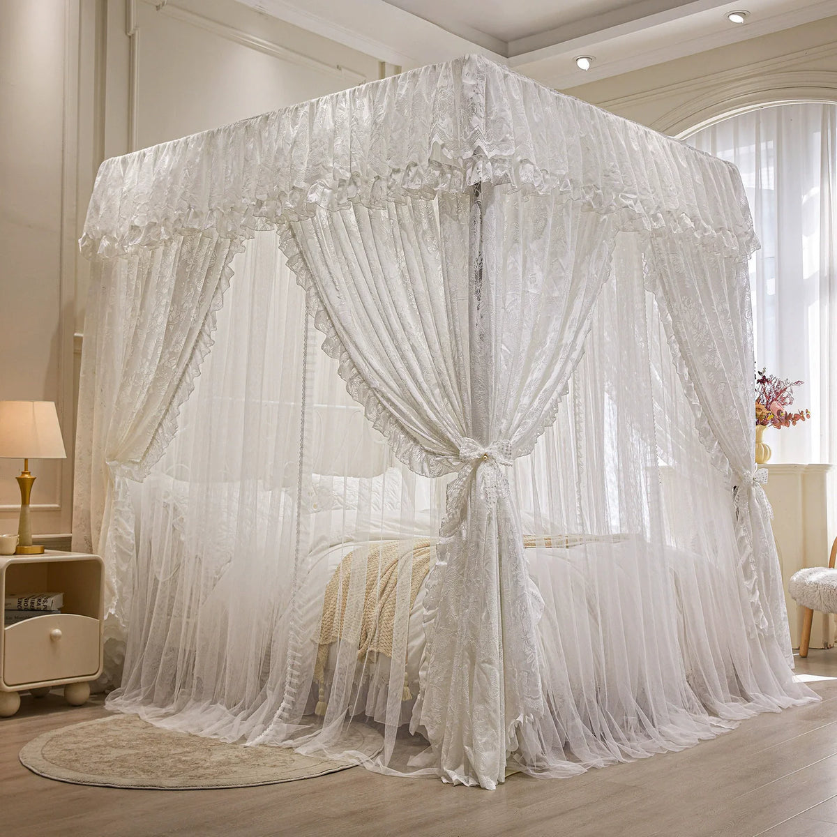 rideau lit transparent dentelle fronces rose pâle classique romantique tringle inclusion adaptateurs