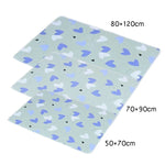 matelas bébé adulte imperméable lavable rose vert menthe cœurs dinosaures texture quiltée moderne 50x70cm