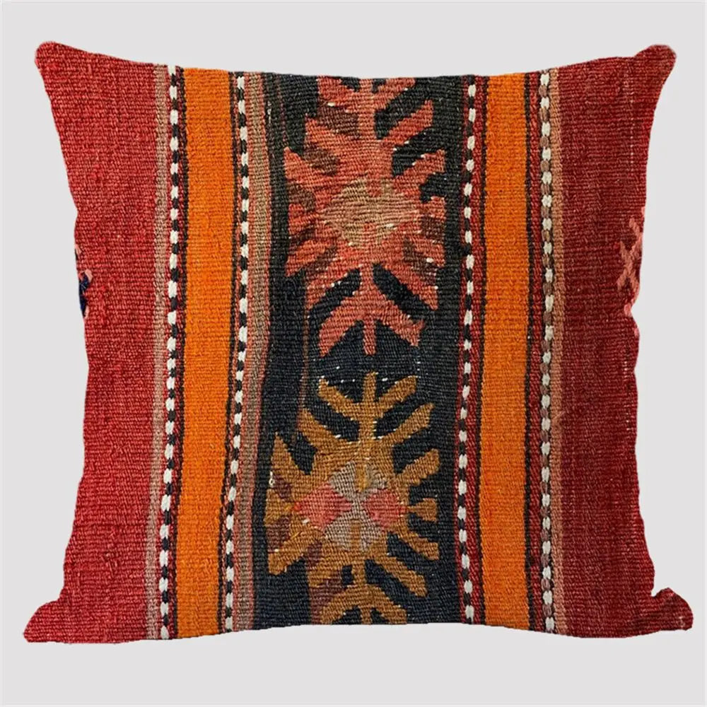 housse coussin géométrique brodée ethnique rouge orange noir beige salon maison
