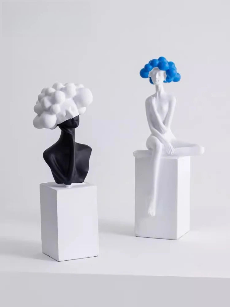 statuette décorative buste féminin noir blanc bleu or moderne minimaliste.surface lisse polie.formes arrondies socle