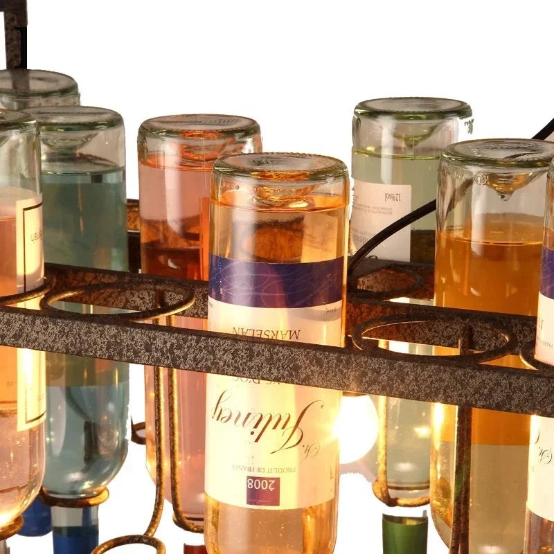 lampe suspendue industrielle bouteilles vin multicolore rouge vert bleu orange rustique