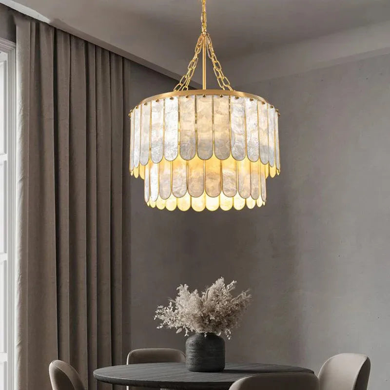 lampe suspendue moderne élégante coquillages doré blanc translucide salon chambre