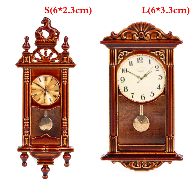 horloge murale vintage marron foncé bois sculpté classique miniature 6x2.3cm 6x3.3cm aiguilles pendule