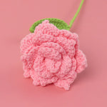 fleurs artificielles tricotées violet rose blanc jaune vert finement crochetées décoration intérieure artisanal
