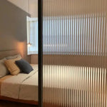 rideau translucide moderne rayures verticales blanc isolation thermique uv protection DIY