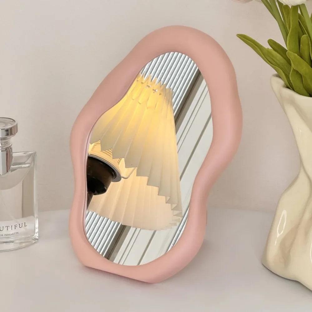miroir table moderne rose clair jaune pâle blanc forme fleur brillant minimaliste portable chambre