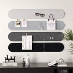 tableau mural feutre gris clips pinces objets deco cartes postales bijoux accessoires moderne minimaliste