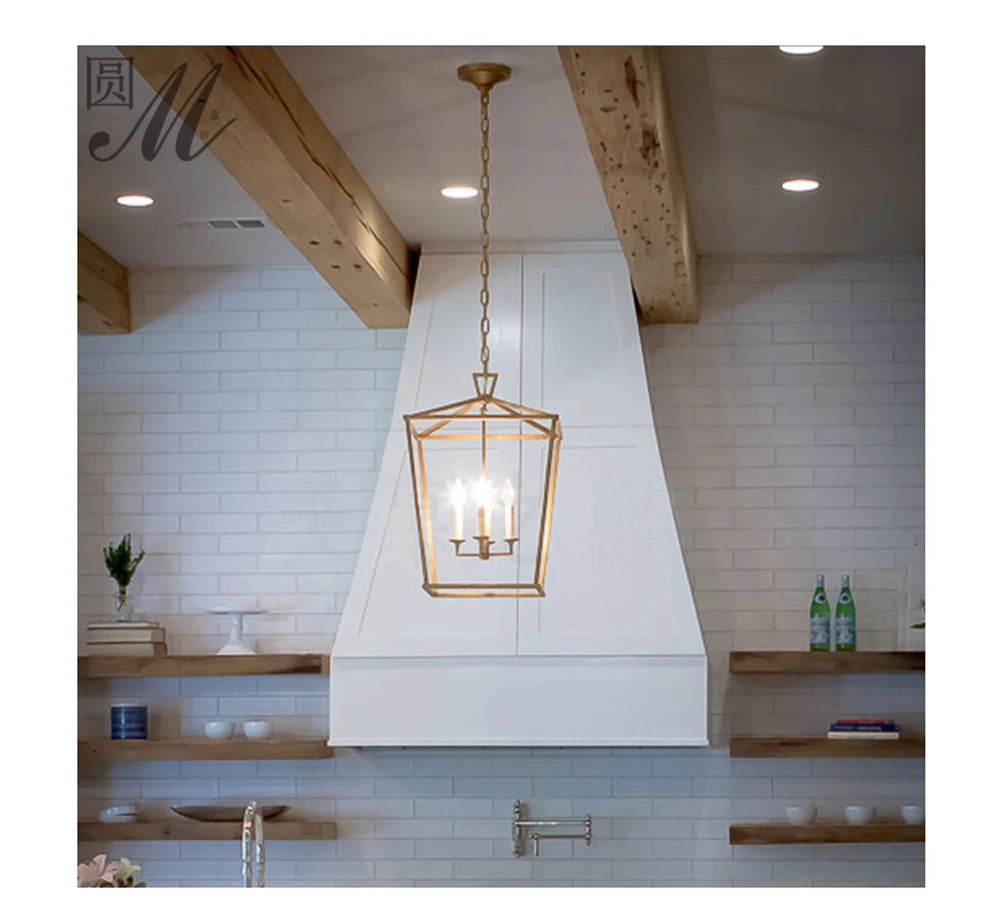 lampe suspendue moderne dorée verre opalin ampoules structure géométrique simple chambre salon