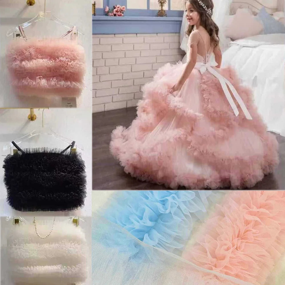 ruban tulle plissé rose clair blanc rouge bleu clair noir décoratif festif résistant clips
