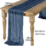 serviette table vert olive marron rose pâle plissée élégante décorative fourchettes assiettes verres fleurs