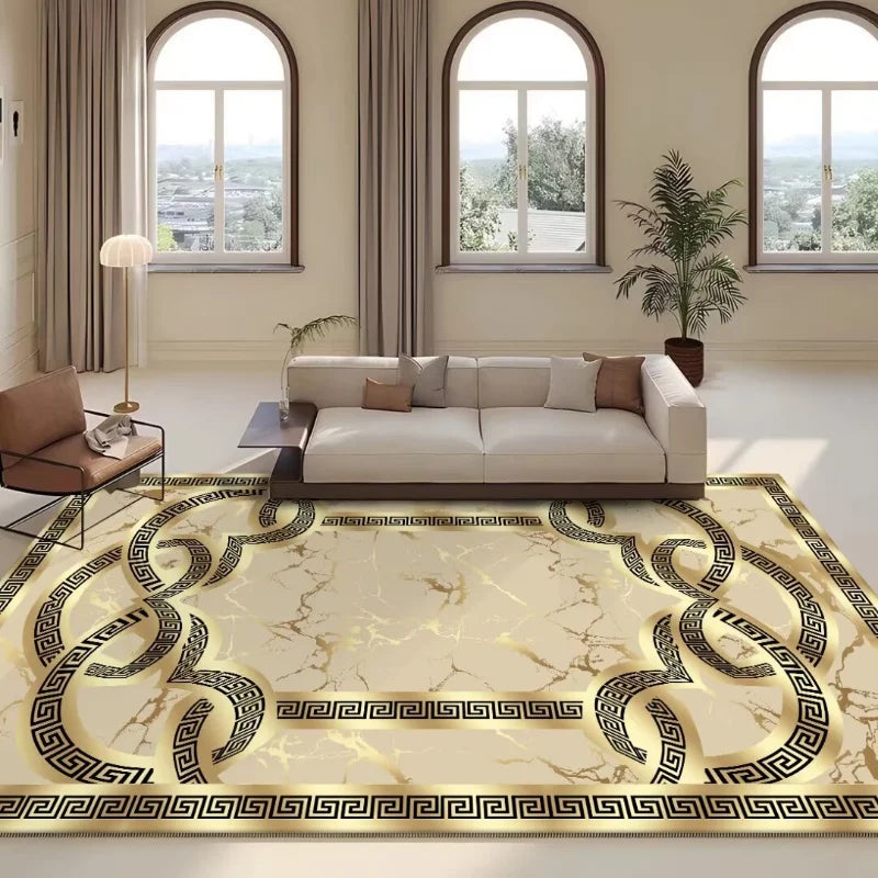 Ce tapis aux motifs grecs et aux tons naturels crée une ambiance élégante et sophistiquée dans cette pièce spacieuse et lumineuse, avec une grande fenêtre offrant une belle vue sur l'extérieur.