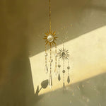 décoration murale boho chic or blanc transparentes chaines rayons solaires