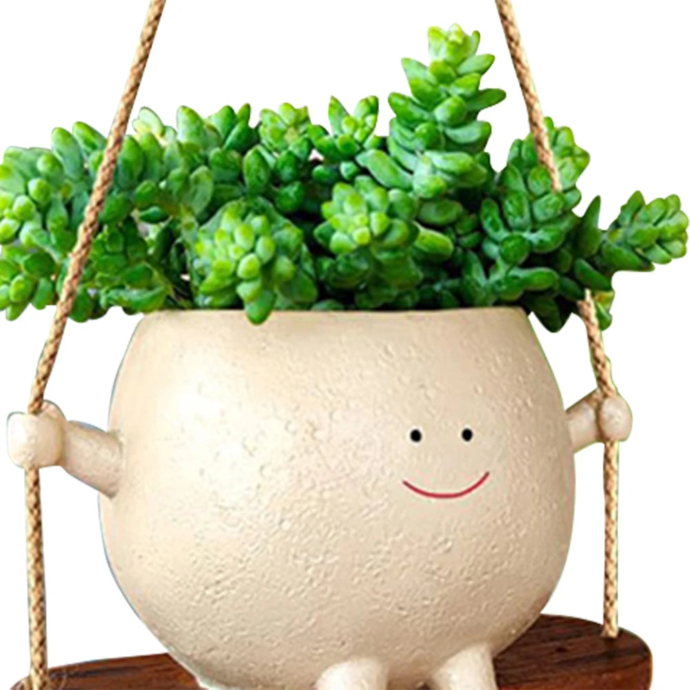 cache pot suspendu résine texture grungée moderne plante succulente support bois couleur beige clairintérieur