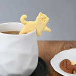 biscuits animaux dessin animé emporte pièces créatifs chats cerfs écureuils marron vert jaune