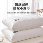 oreiller fleur torsadée velours polyester coton plis modernes gris blanc rose bleu fixations DOWNQUILT