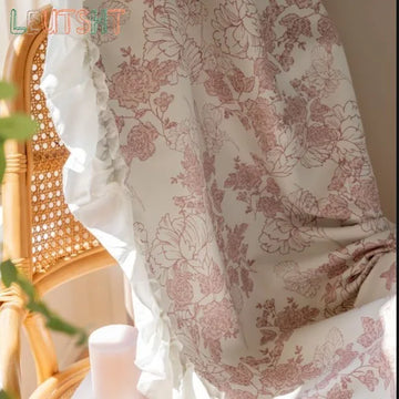 rideau opaque fleurs beige rose pâle classique romantique salon chambre