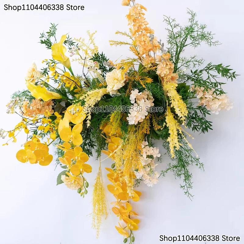 décoration mariage roses jaunes orchidées feuilles verte romantique élégant extérieur artificiel