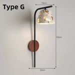 lampe murale moderne ampoule led noir marron beige blanc texture granulaire minimaliste fixée mur