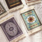 serviettes table servantes motifs géométriques floraux tissu épais rouge vert bleu beige traditionnel