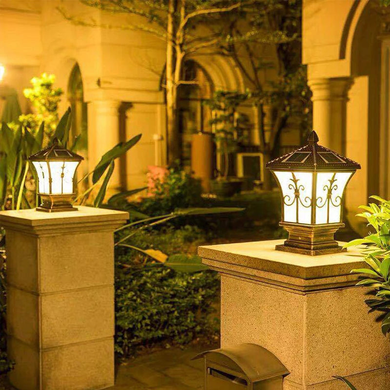 lampe solaire décorative classique dorée ornements floraux télécommande ip65 éclairage extérieur jardin aluminium