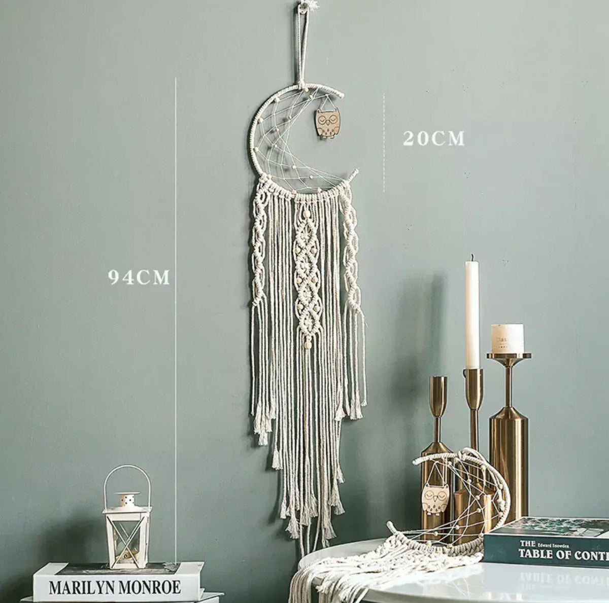 tapisserie macramé boho pompons franges beige clair tissé main décoration murale artisanal
