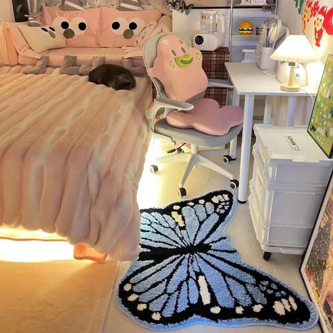 tapis moderne papillon polycolore bleu rose jaune violet blanc non slip facile entretien chambre
