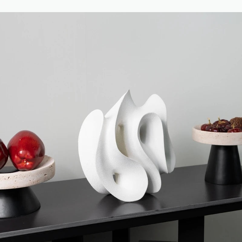 sculpture abstraite blanche contemporaine texture rugueuse décoration intérieure 22cm 14cm 24cm