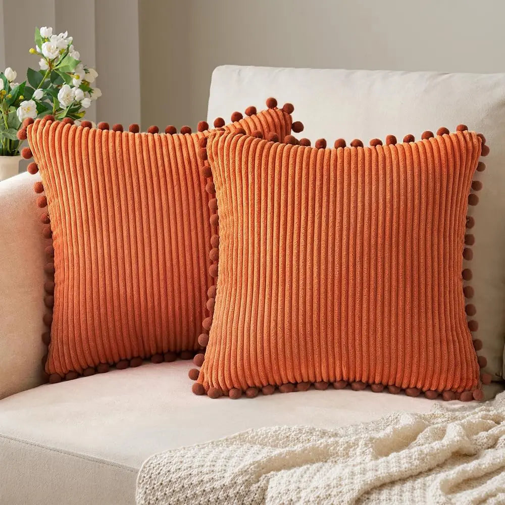 coussins décoratifs modernes rayés pompons housses velours côtelé polyester 45x45cm vert jaune beige opaques