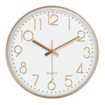 horloge murale cadre doré aiguilles noires numéros blancs moderne chambre coucher