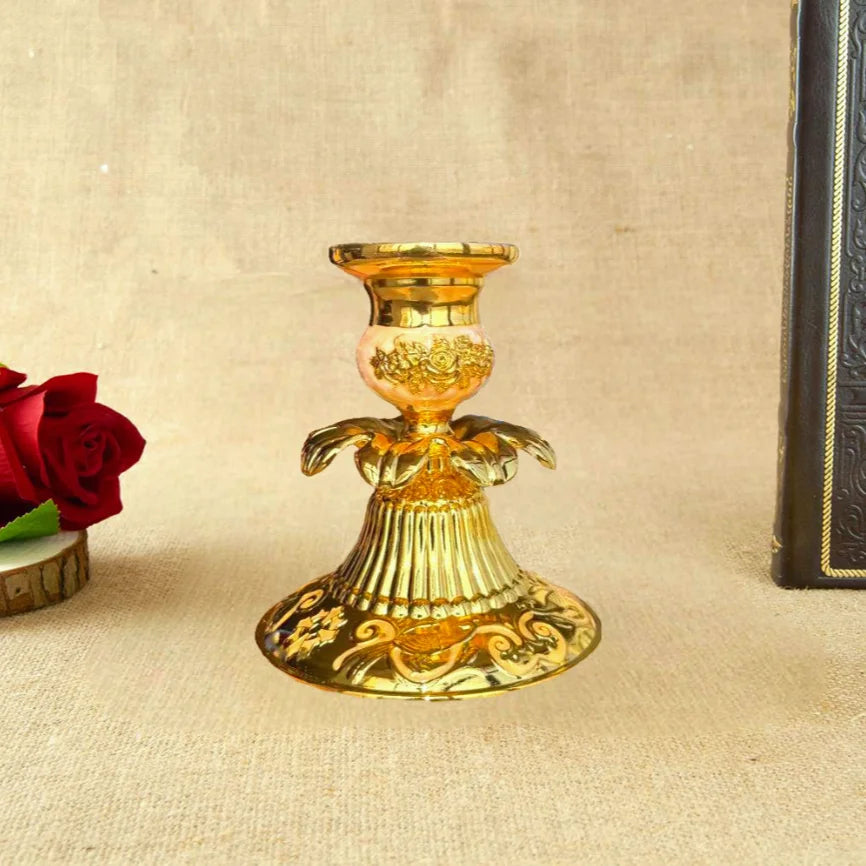 bougeoir ornemental classique bougies ornements floraux motifs géométriques baroque couleur or rouge bleu