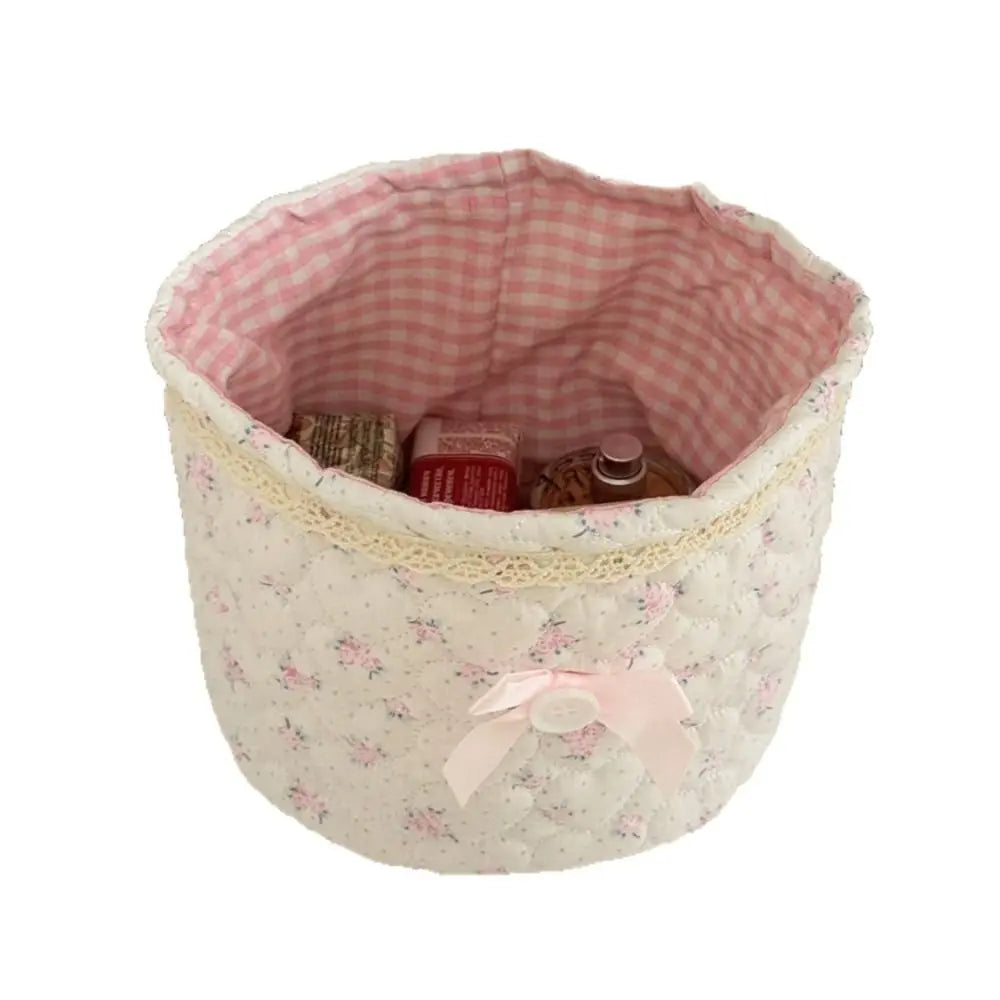 panier vichy rose clair imprimé moutons bleus fleurs vintage dentelle bordure ruban