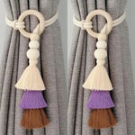 boucles rideau bois pompons tissus beiges marrons boho chic anneaux décoration maison