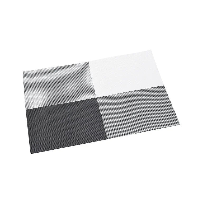 tapis table noir blanc rayures moderne cuisine décoration assiettes vaisselle