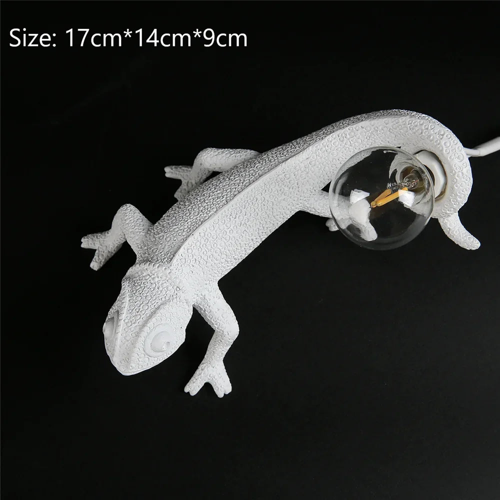 lampe murale caméléon résine texture animale chambre moderne éclairage décoration filaire blanc