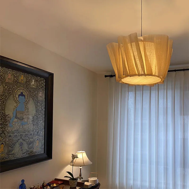 suspension lumineuse moderne tissu rayures horizontales beige clair lumières 60cm