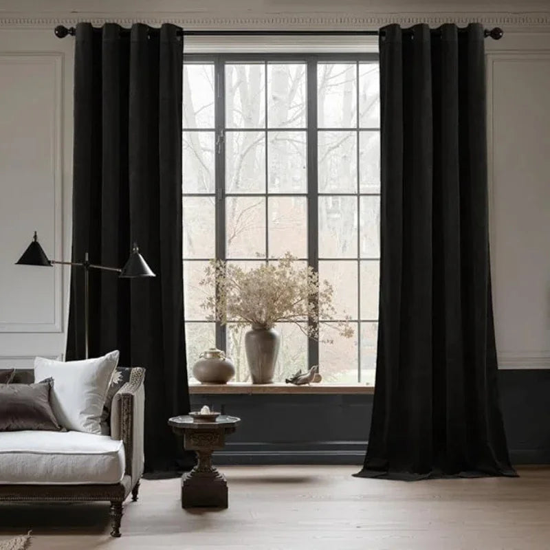 rideau velours noir blackout moderne élégant intérieur français customisable grommets