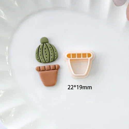 moules biscuits cactus motifs géométriques pots différents couleurs vert beige marron rose modernes