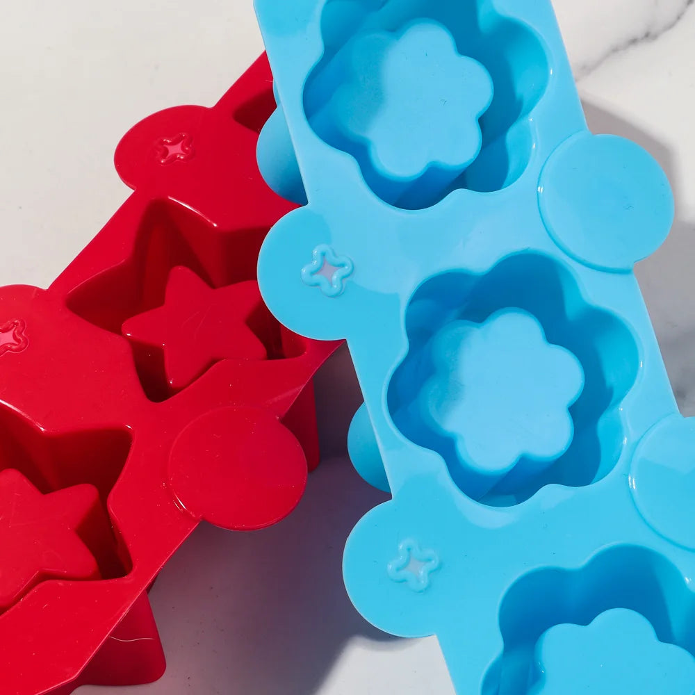 moules gâteaux silicone étoiles fleurs violet rouge bleu moderne motifs géométriques opaques